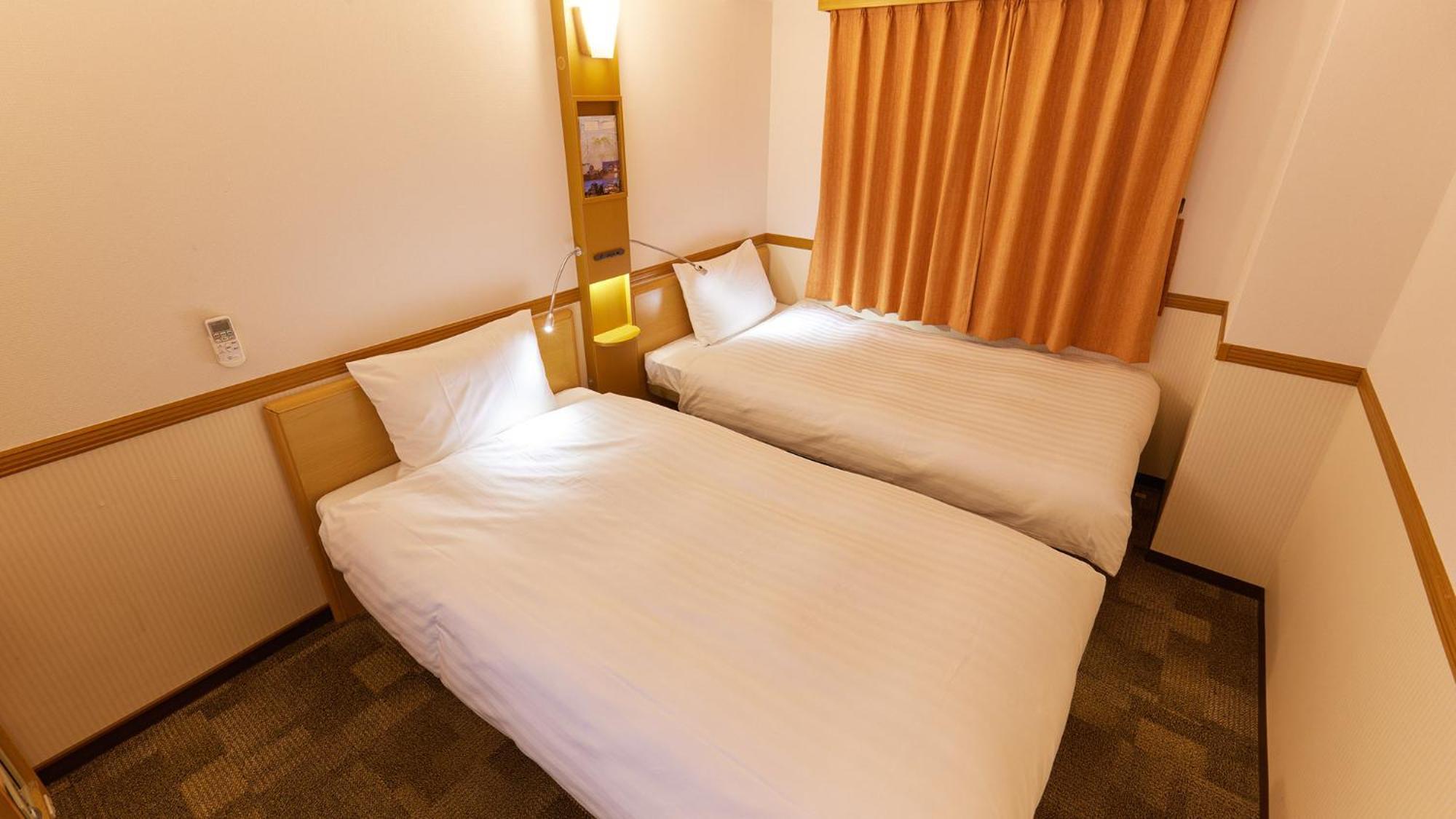 Toyoko Inn Niigata Furumachi Δωμάτιο φωτογραφία