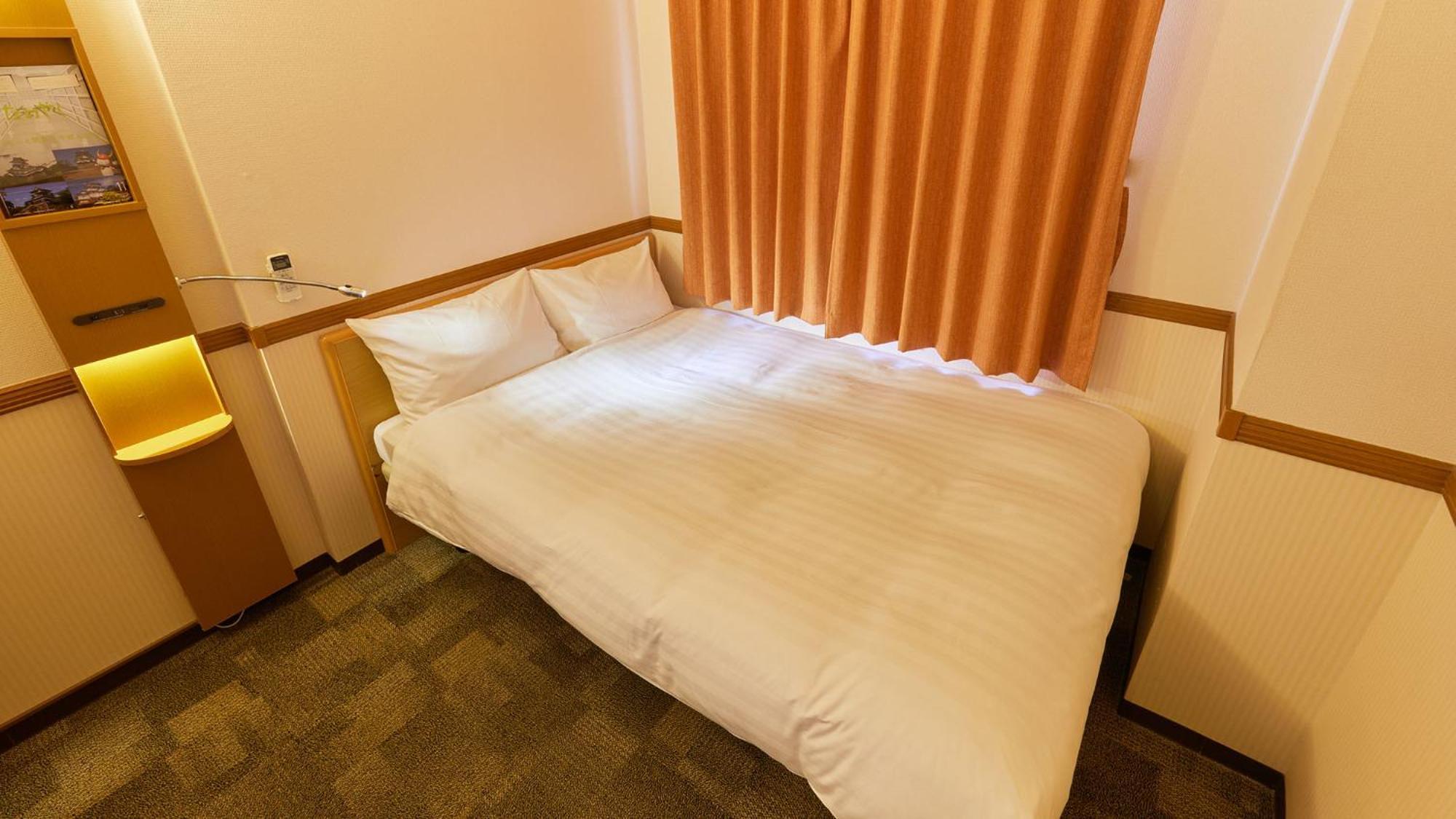 Toyoko Inn Niigata Furumachi Δωμάτιο φωτογραφία