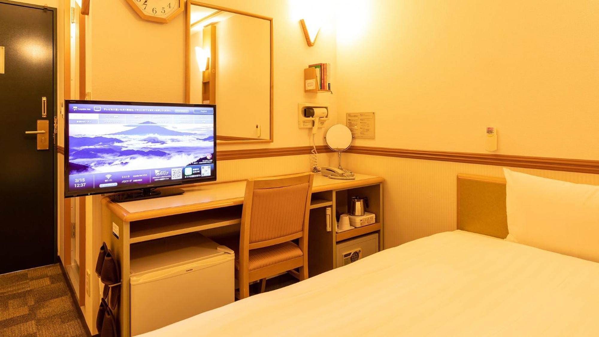 Toyoko Inn Niigata Furumachi Δωμάτιο φωτογραφία